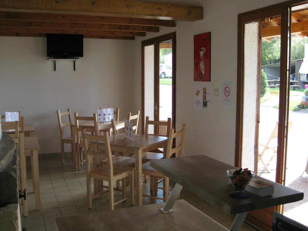 Camping Porte Des Vosges Bulgneville Ngoại thất bức ảnh